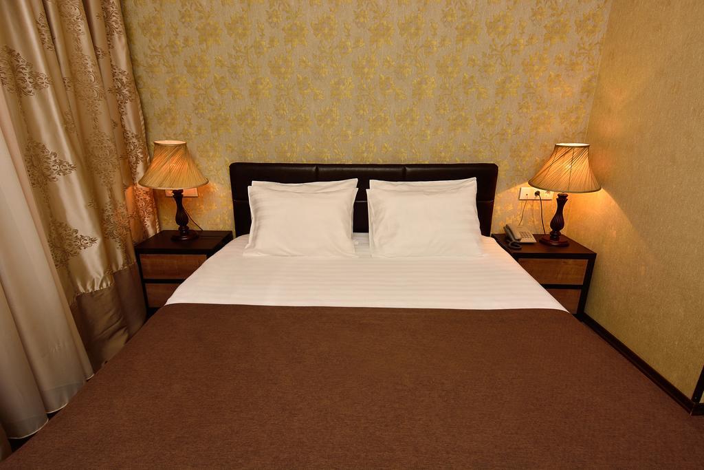 King David Hotel 트빌리시 외부 사진